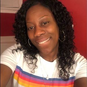 Meet your Posher, Nadine